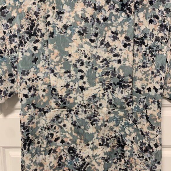 Lovestitch Wrap Dress - Picture 4 of 11